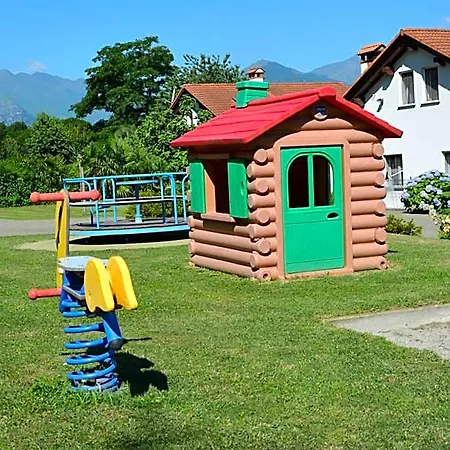 Girasole Casa Rossa A 3* Colico
