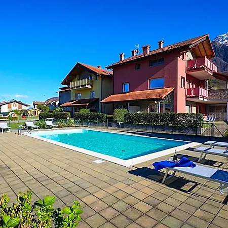 Lejlighedshotel Girasole Casa Rossa A Colico