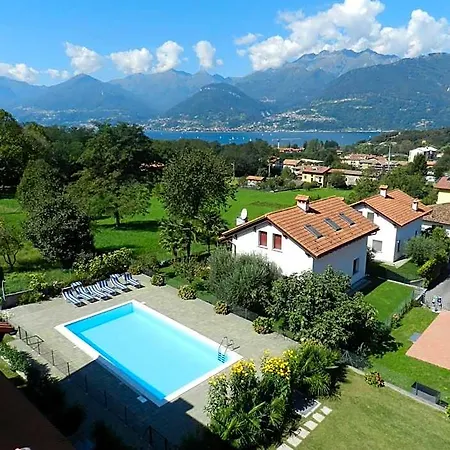 Lejlighedshotel Girasole Casa Rossa A Colico