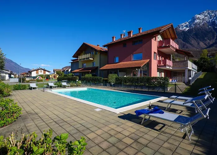 Girasole Casa Rossa A 3* Colico