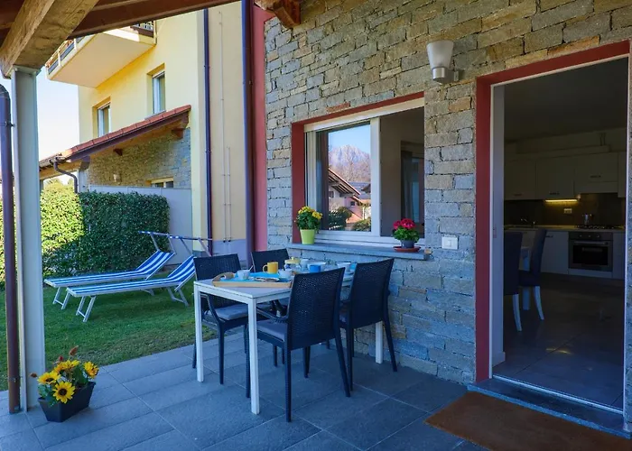 Girasole Casa Rossa A 3* Colico