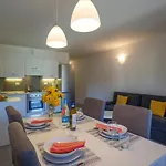 Lejlighedshotel Girasole Casa Rossa A 3*
