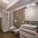 Lejlighedshotel Girasole Casa Rossa A Colico