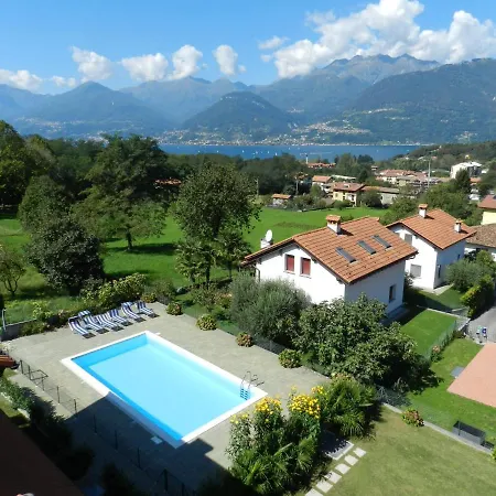 מלון דירות Girasole Casa Rossa A קוליקו