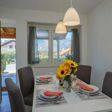 מלון דירות Girasole Casa Rossa A