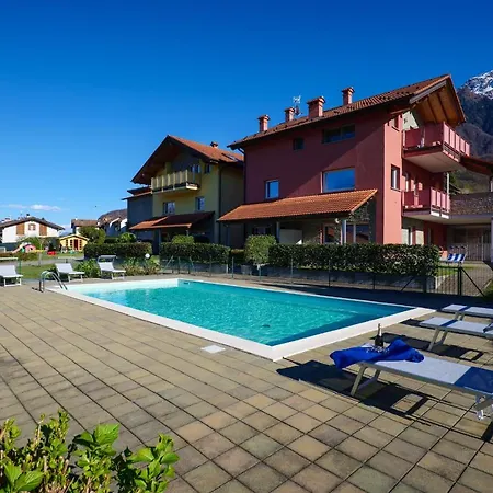 Girasole Casa Rossa A 3* קוליקו